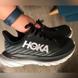 Hoka Mach 5